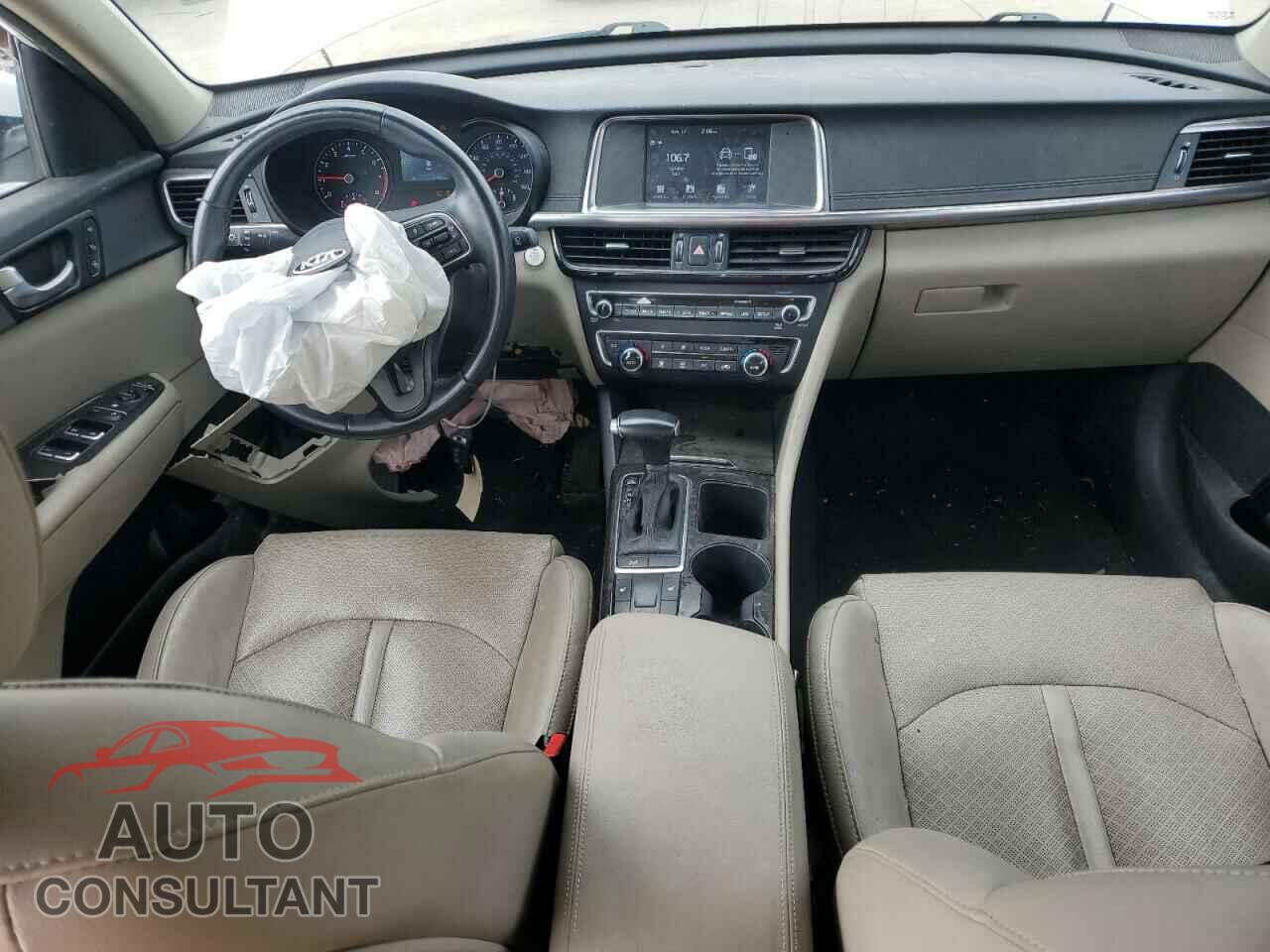 KIA OPTIMA 2018 - 5XXGU4L32JG261663