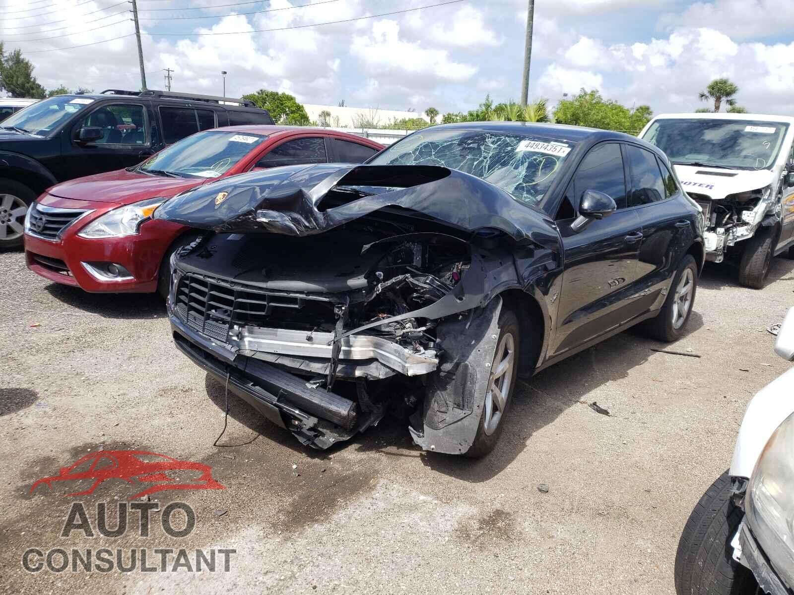 PORSCHE MACAN 2017 - WP1AA2A59HLB04051