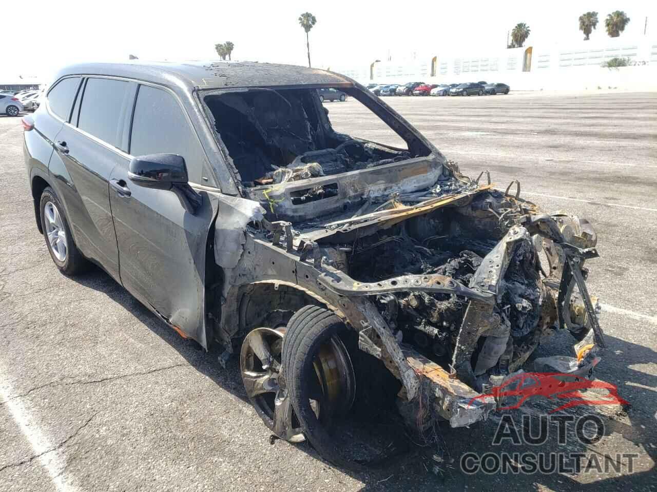 TOYOTA HIGHLANDER 2021 - 5TDCZRAH0MS082570