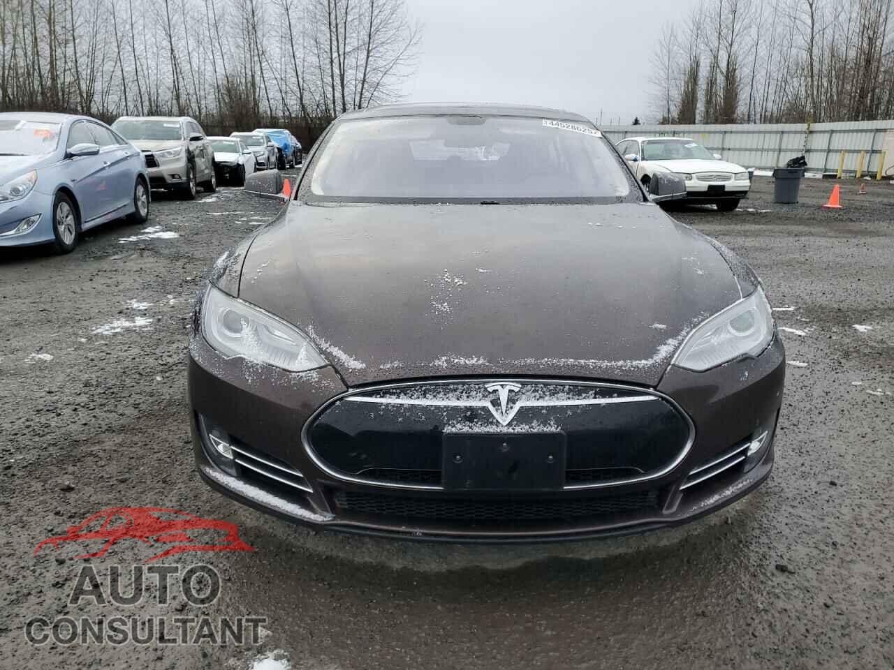TESLA MODEL S 2013 - 5YJSA1CG8DFP07603