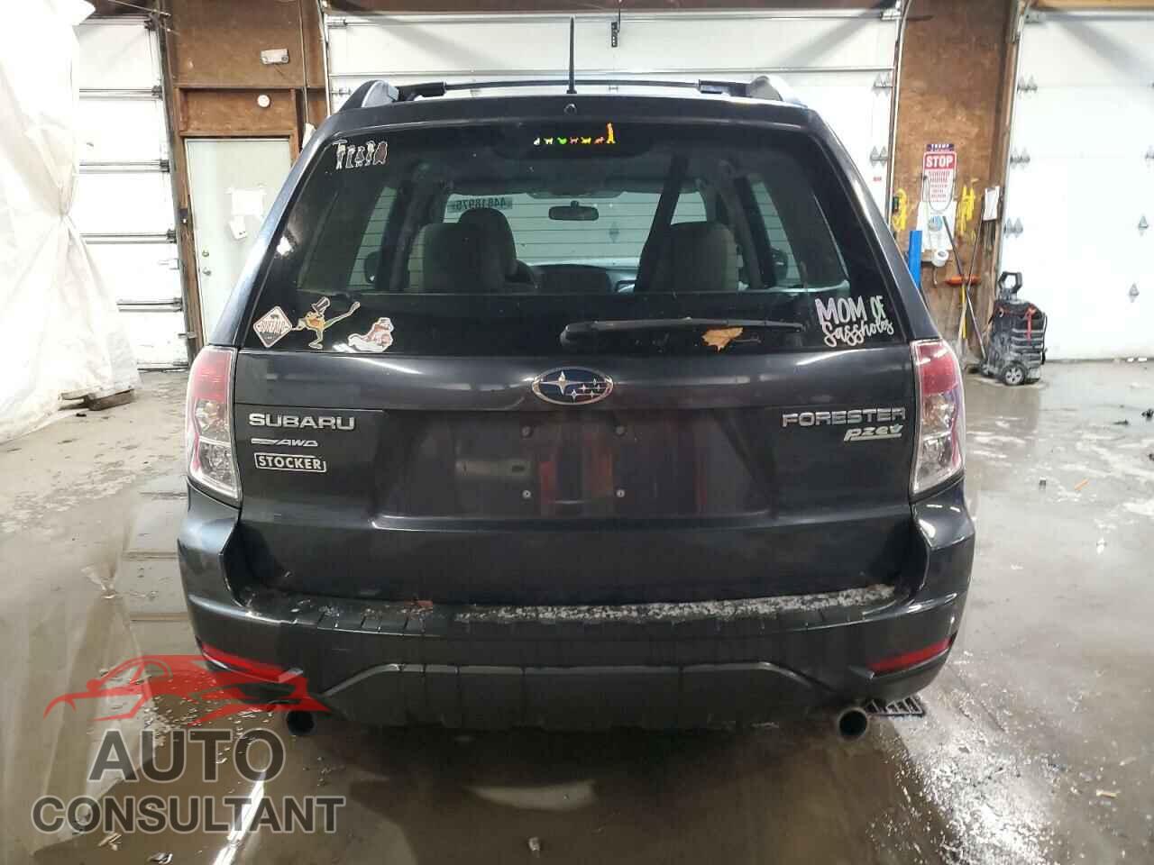 SUBARU FORESTER 2011 - JF2SHABC1BH717382