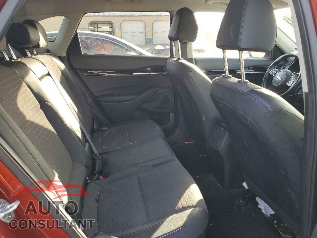 KIA SELTOS 2021 - KNDEUCAA7M7039426