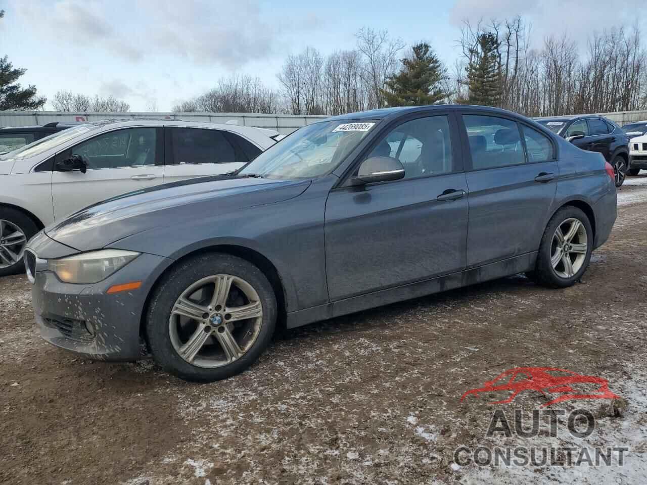 BMW 3 SERIES 2014 - WBA3B3G55ENR81539