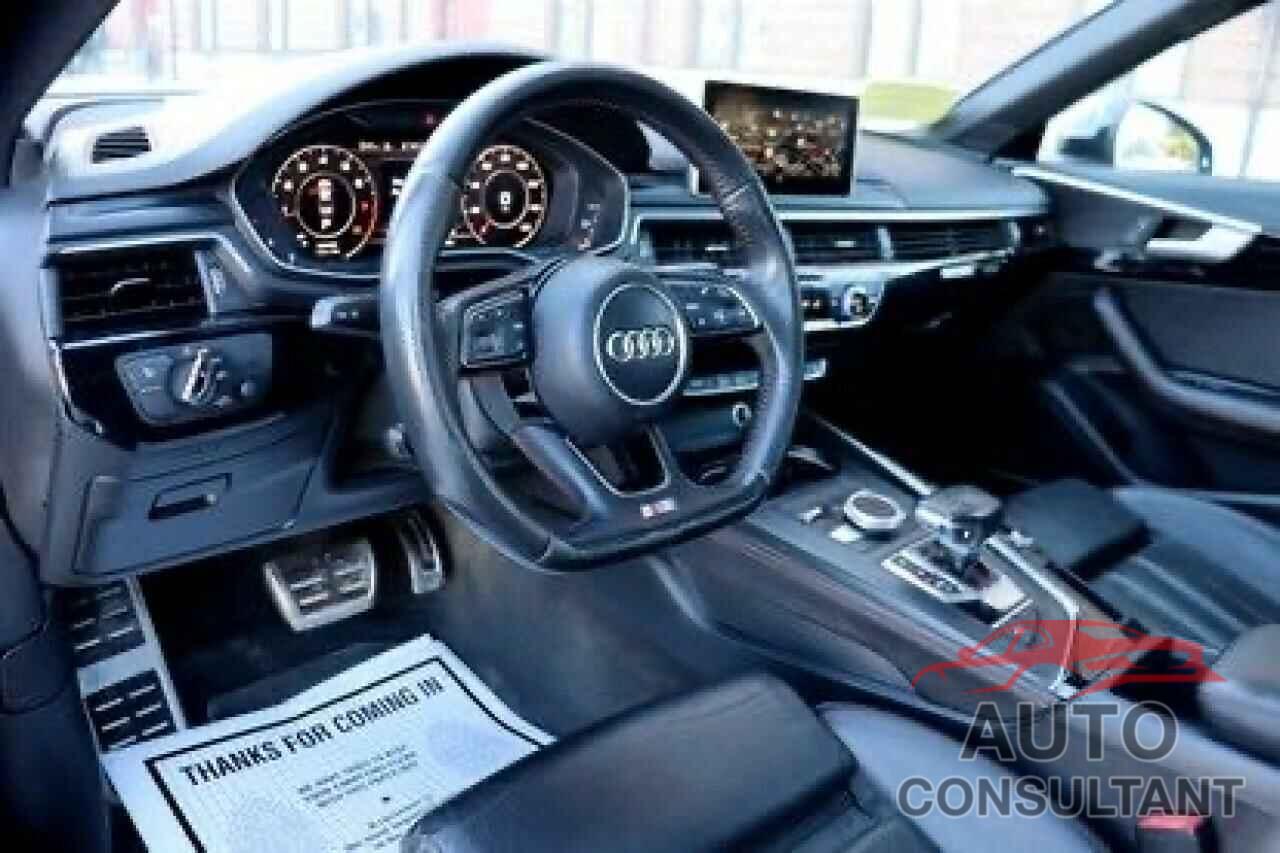 AUDI A4 2018 - WAUENAF49JA020439