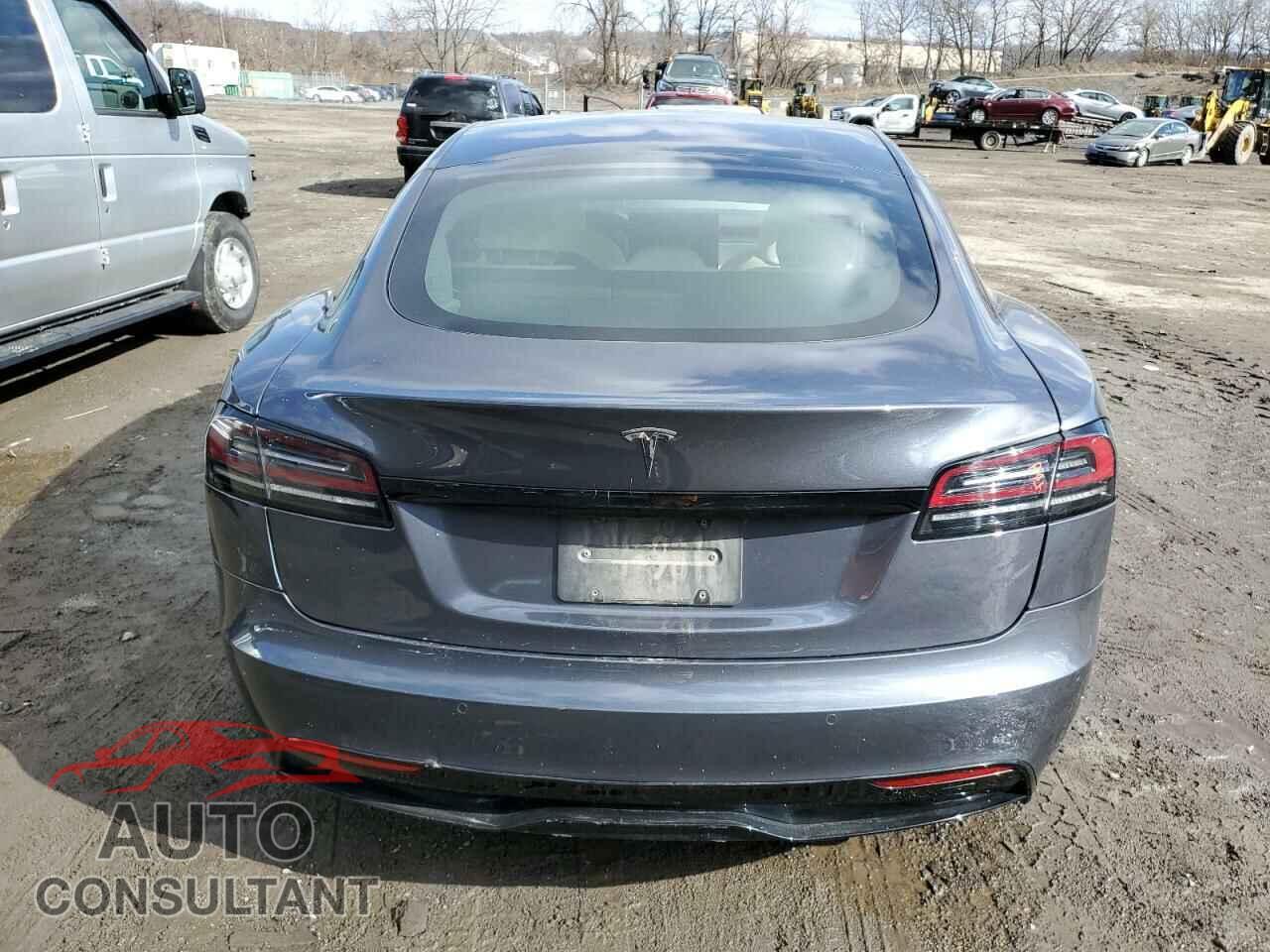 TESLA MODEL S 2022 - 5YJSA1E58NF486775
