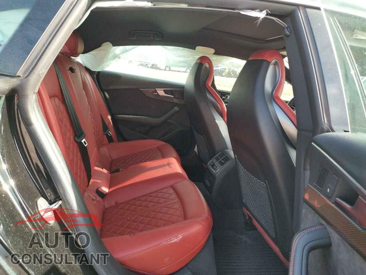 AUDI S5/RS5 2018 - WAUC4CF50JA078695