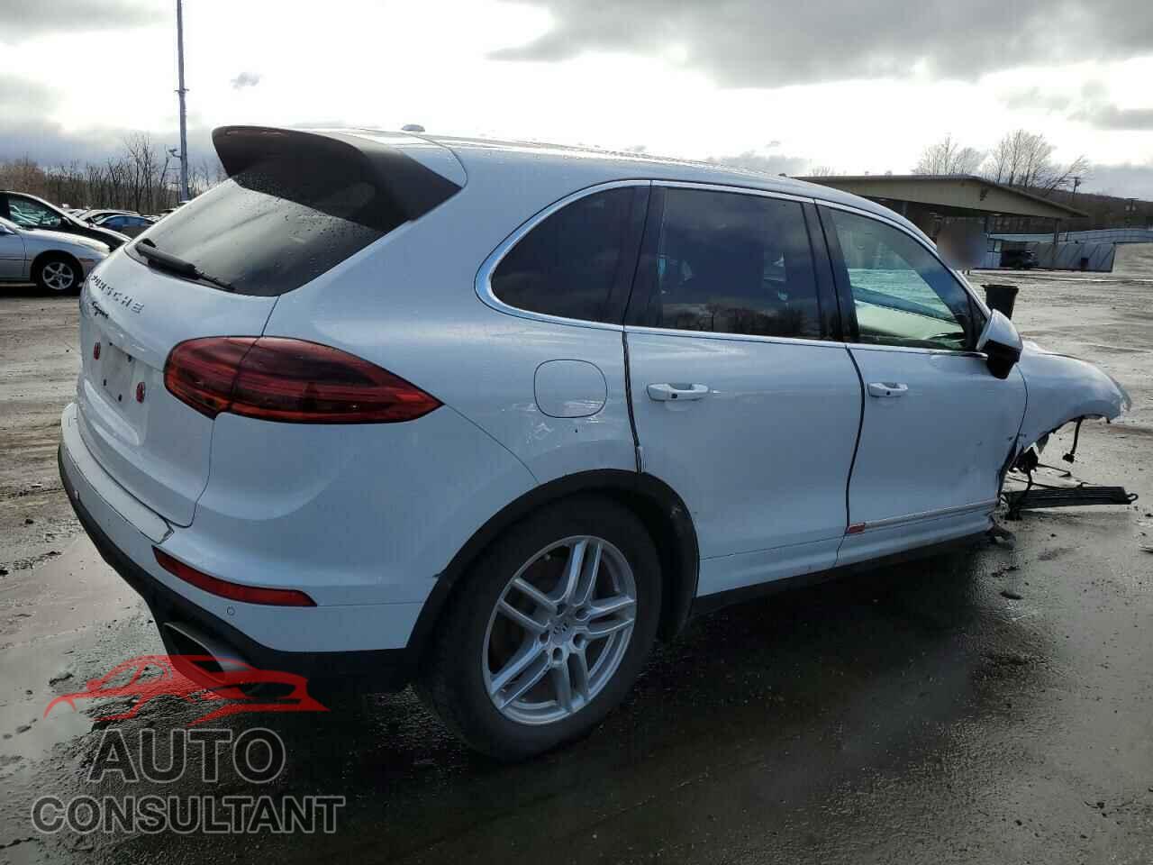 PORSCHE CAYENNE 2016 - WP1AA2A23GLA06203