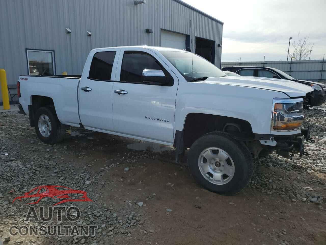 CHEVROLET SILVERADO 2017 - 1GCVKREC2HZ237121