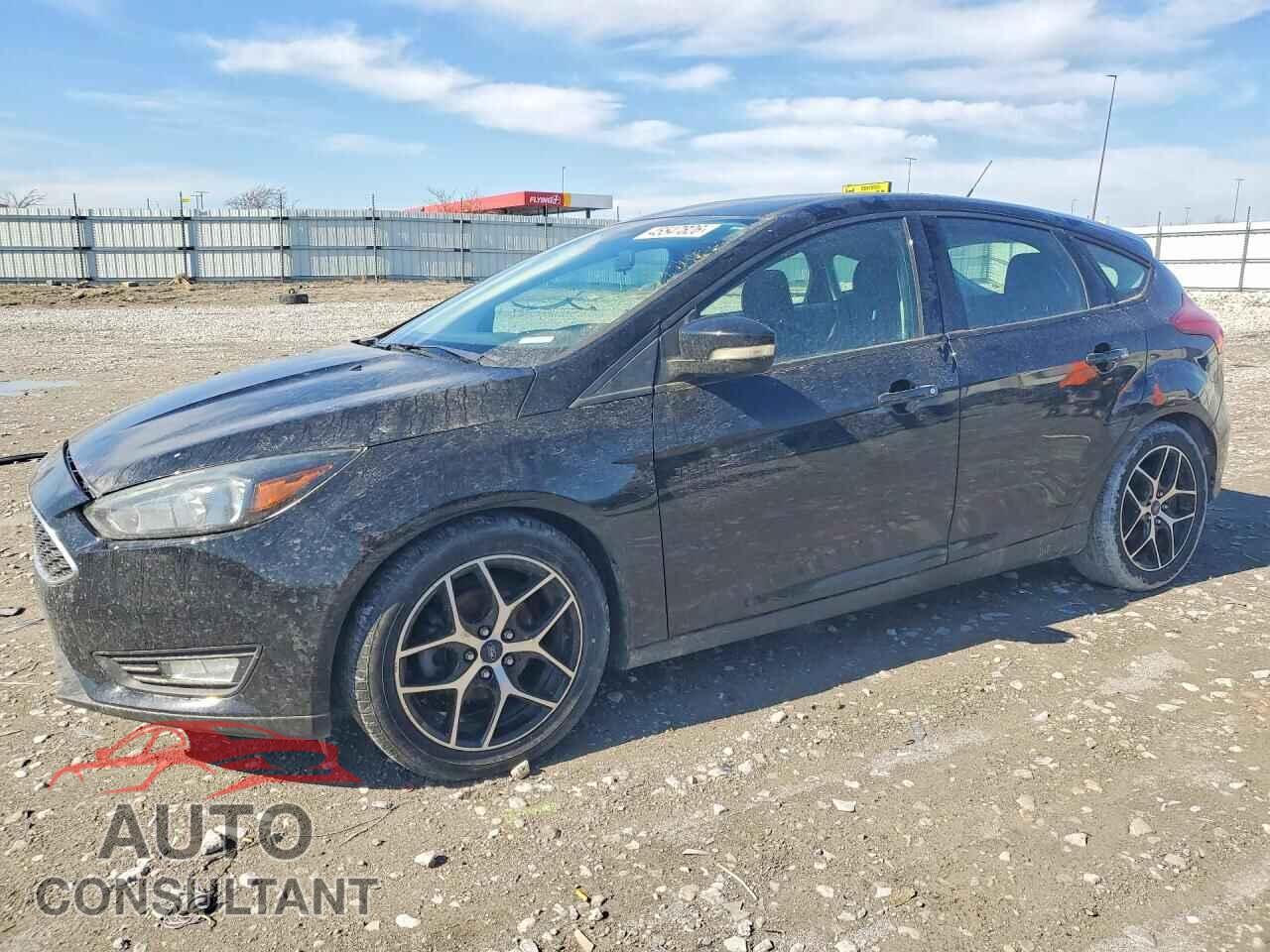 FORD FOCUS 2017 - 1FADP3M28HL252685