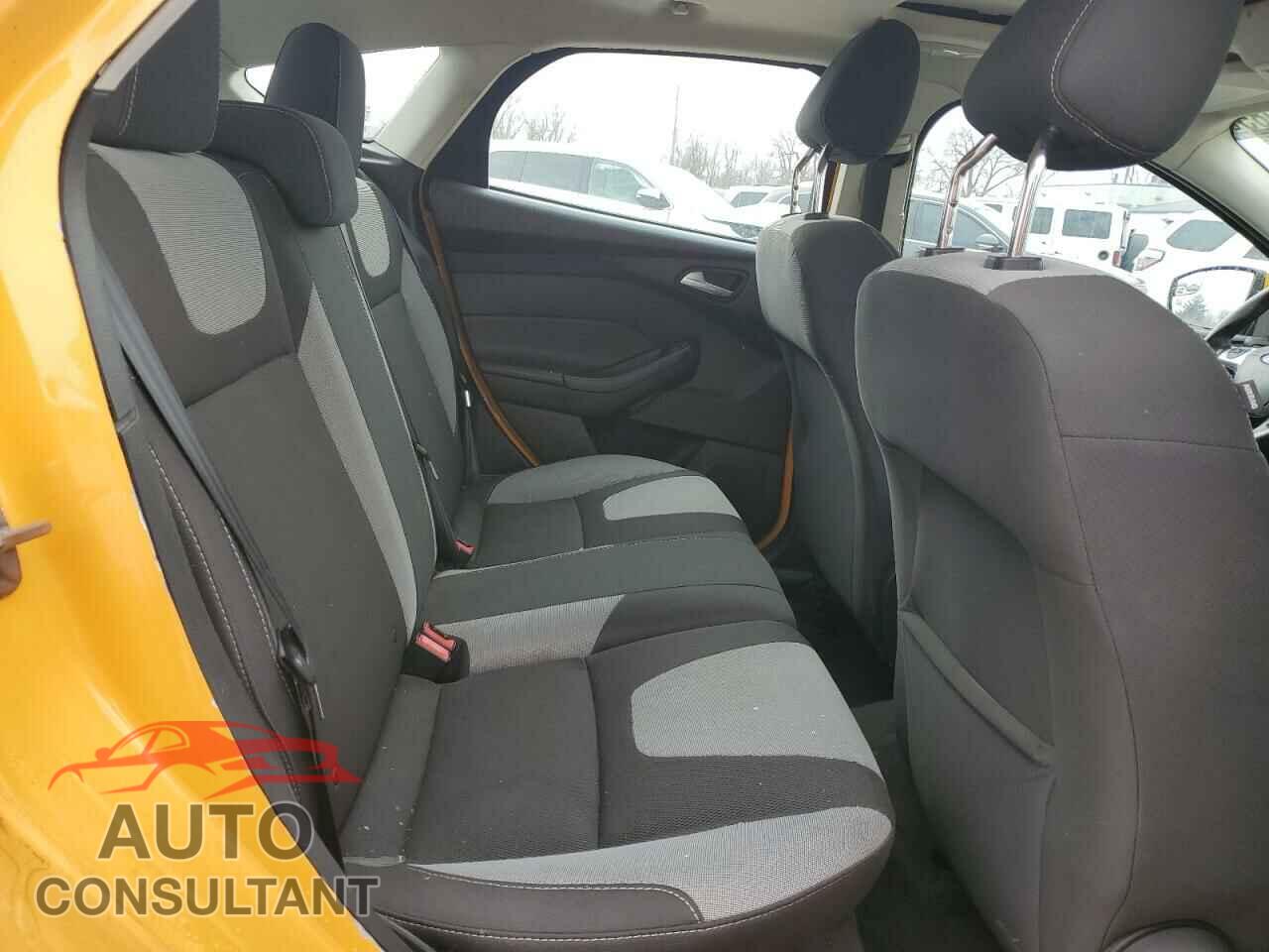 FORD FOCUS 2012 - 1FAHP3K28CL249539