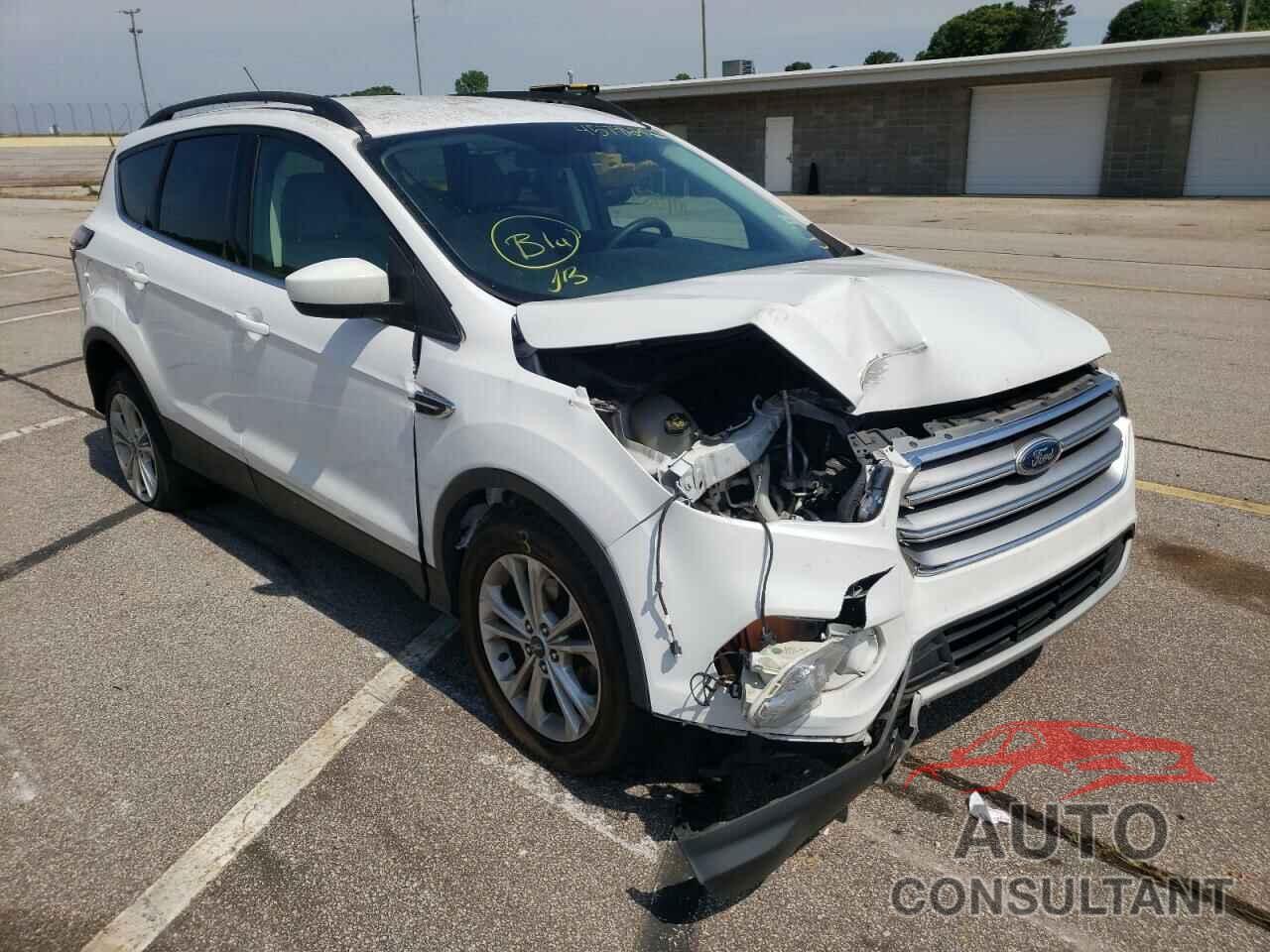 FORD ESCAPE 2017 - 1FMCU0GDXHUA52231