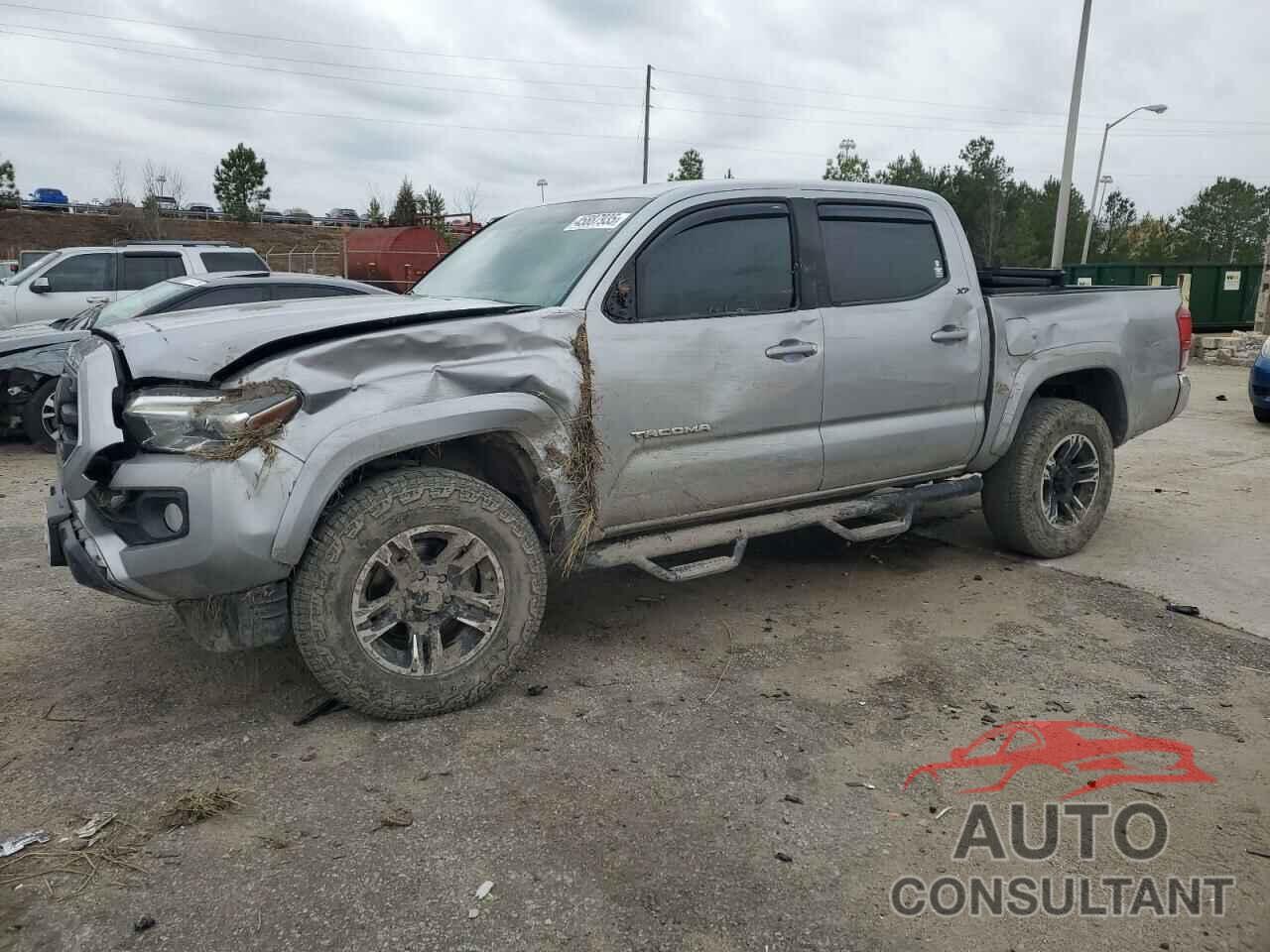 TOYOTA TACOMA 2018 - 5TFAZ5CN8JX055612