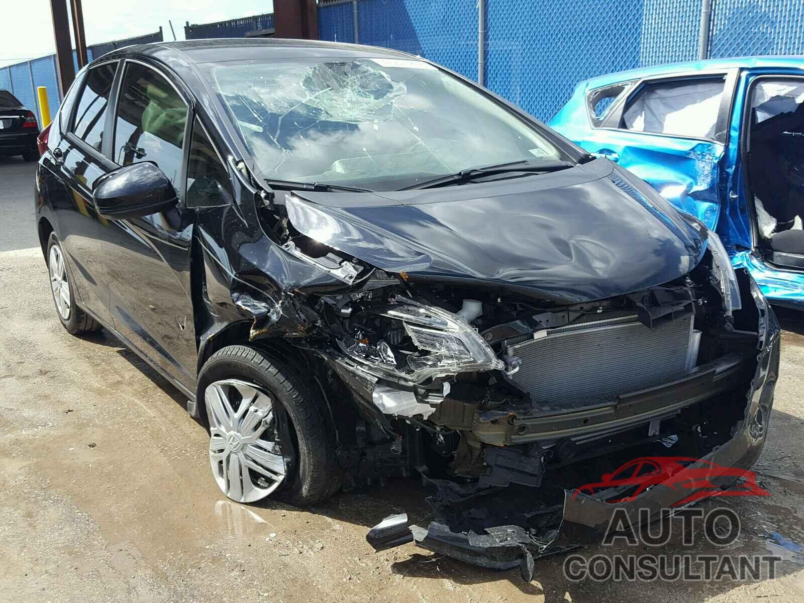 HONDA FIT 2018 - 3HGGK5H43JM723547