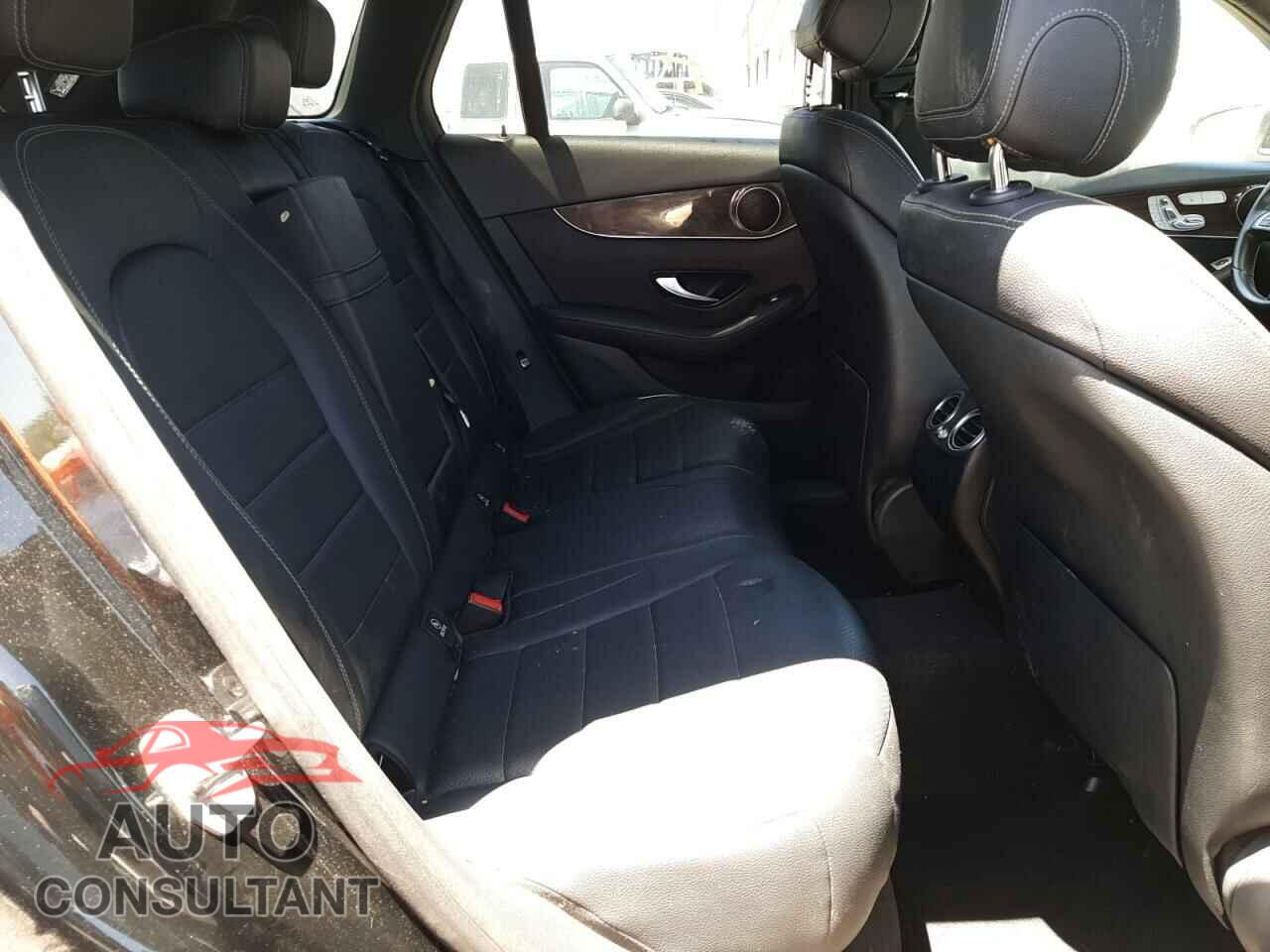 MERCEDES-BENZ GLC-CLASS 2017 - WDC0G4JB2HF141657