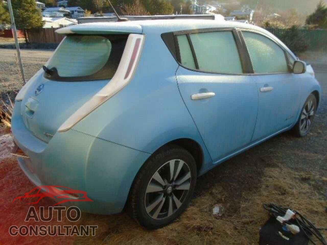 NISSAN LEAF 2015 - 1N4AZ0CP9FC317744