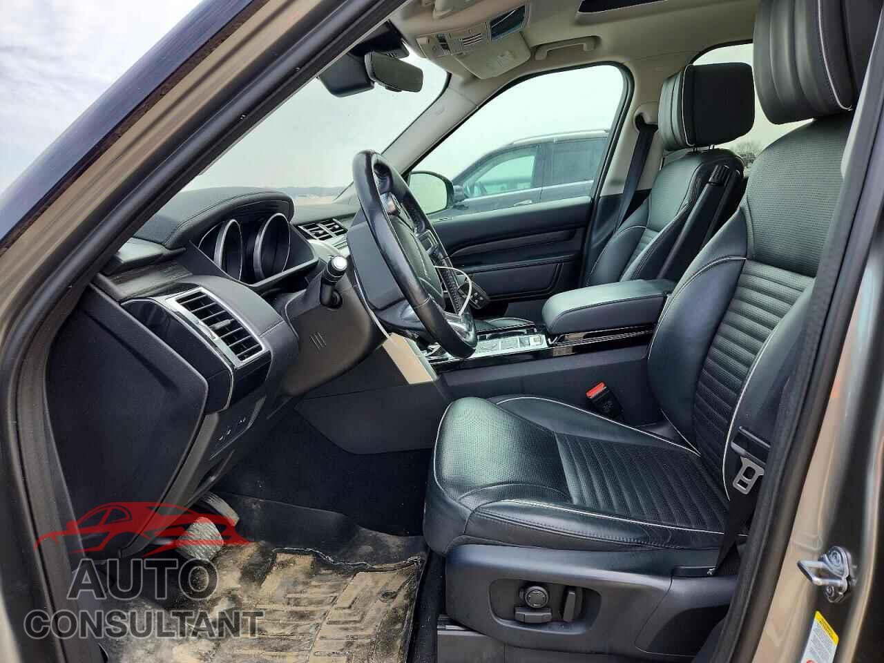 LAND ROVER DISCOVERY 2017 - SALRHBBVXHA022381