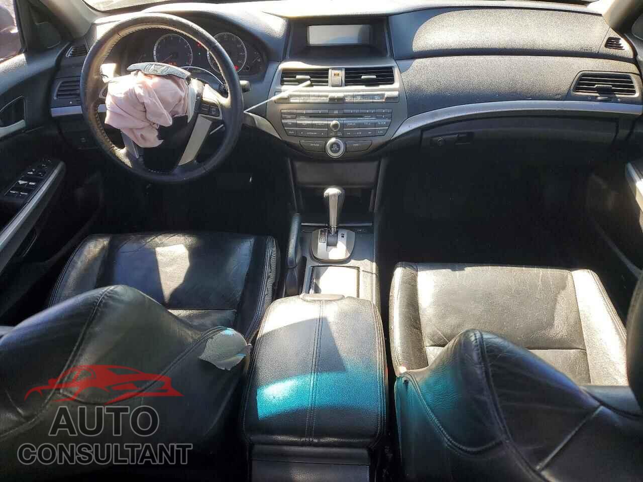 HONDA ACCORD 2010 - 1HGCP2F81AA097532
