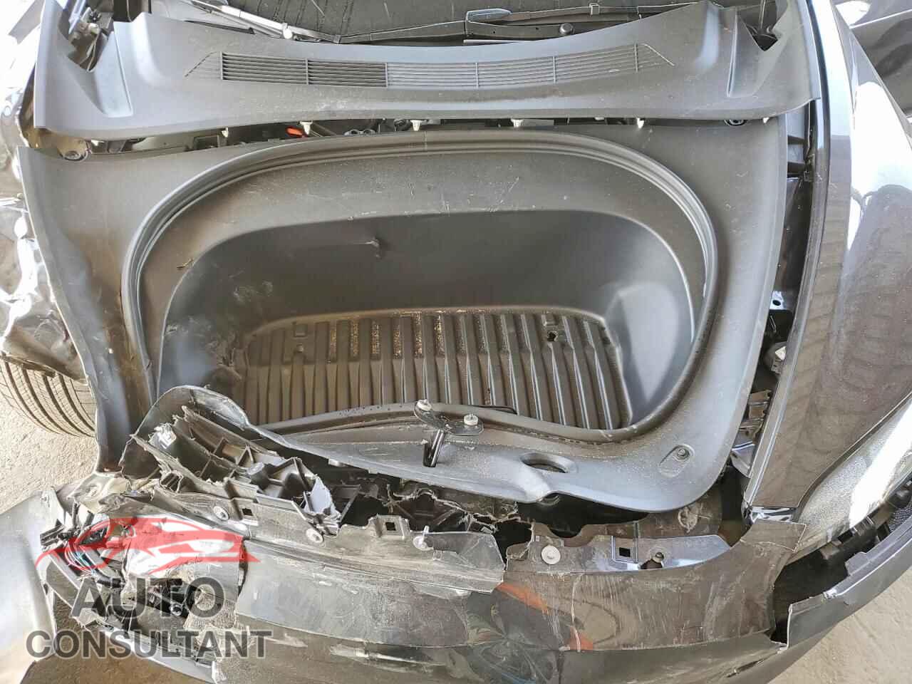 TESLA MODEL 3 2026 - 5YJ3E1EA0TF125902