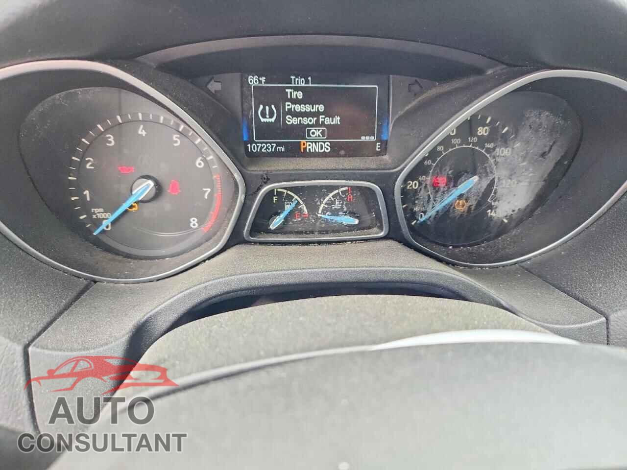 FORD FOCUS 2016 - 1FADP3F27GL407352