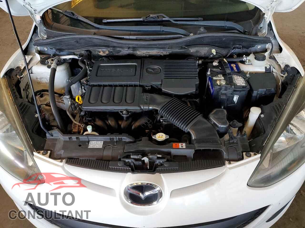 MAZDA 2 2011 - JM1DE1HZ2B0130635
