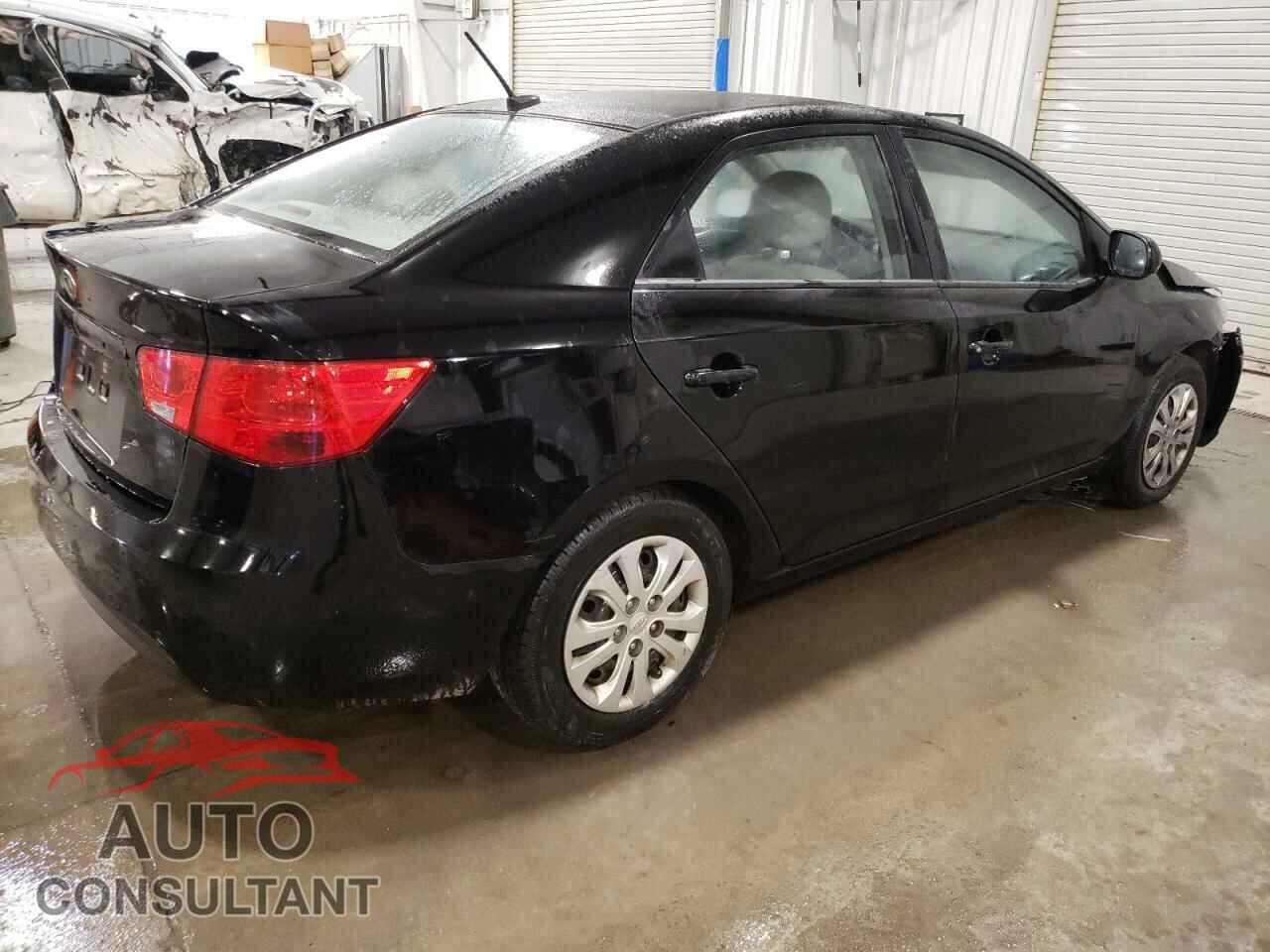 KIA FORTE 2010 - KNAFT4A28A5060652