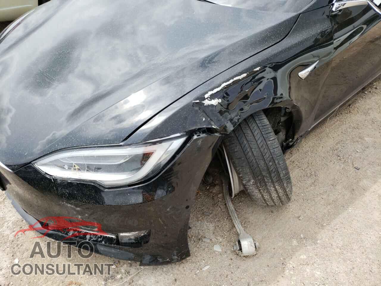 TESLA MODEL S 2017 - 5YJSA1E26HF179129