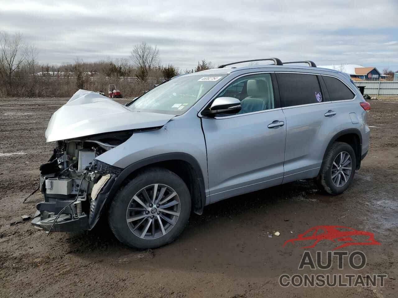 TOYOTA HIGHLANDER 2018 - 5TDJZRFH3JS559469