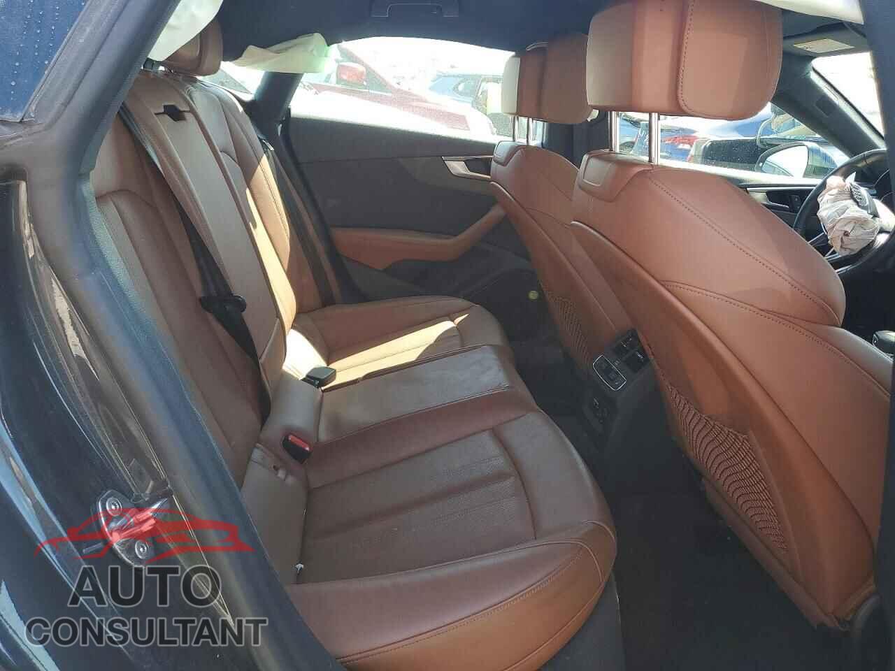 AUDI A5 2022 - WAUBBCF52NA034625