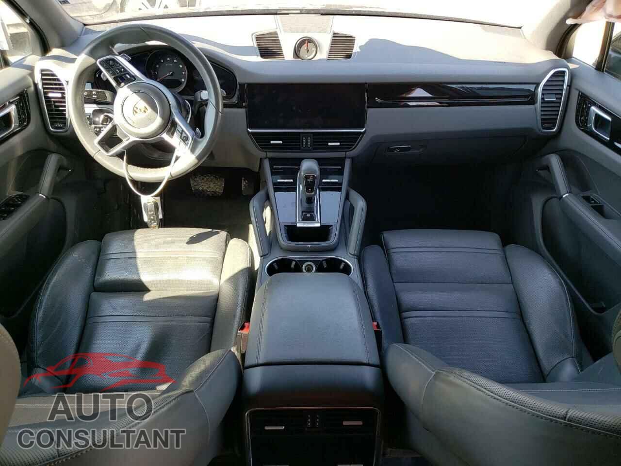 PORSCHE CAYENNE 2019 - WP1AA2AY4KDA06184
