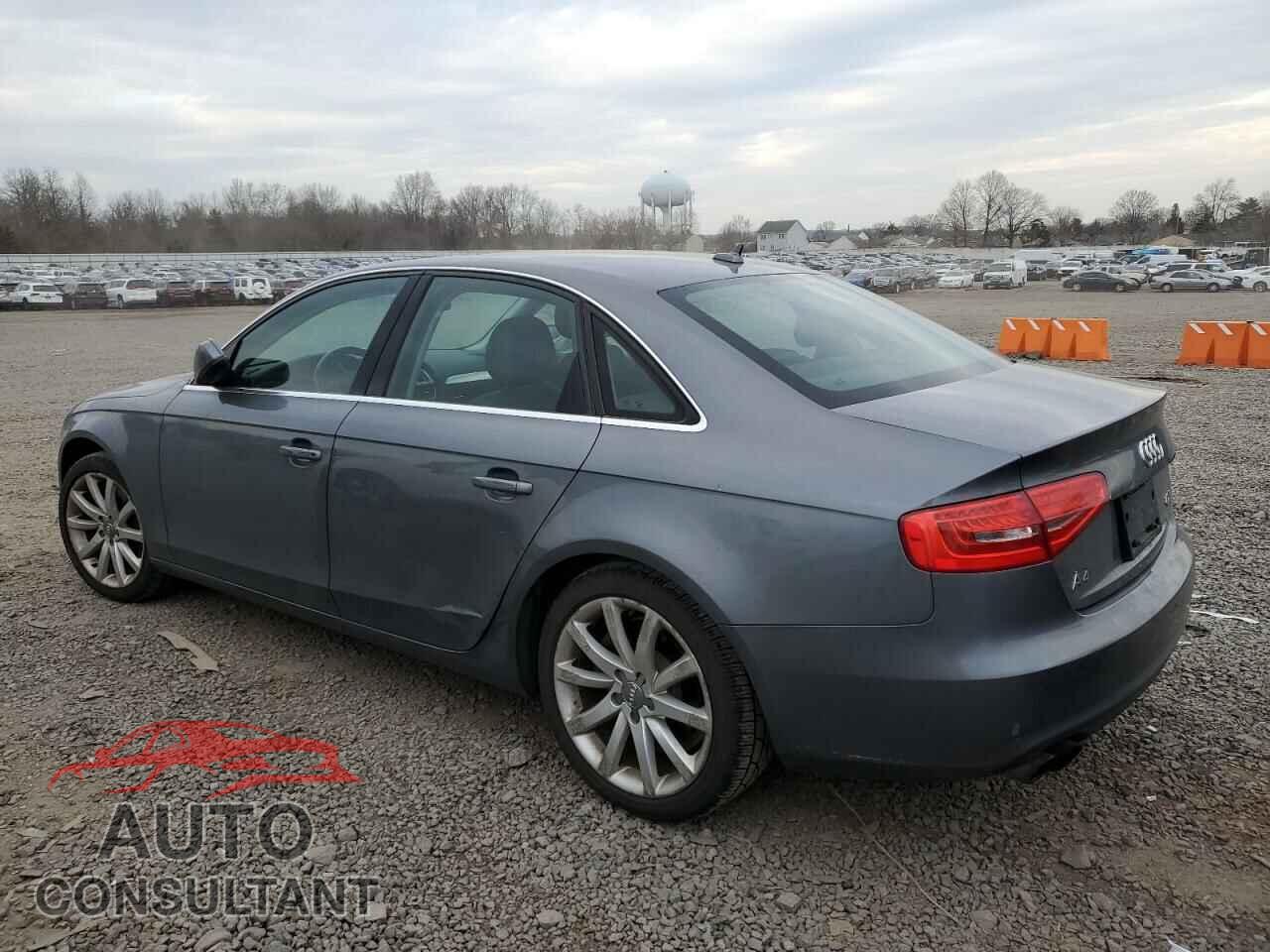 AUDI A4 2013 - WAUFFAFL9DN018597