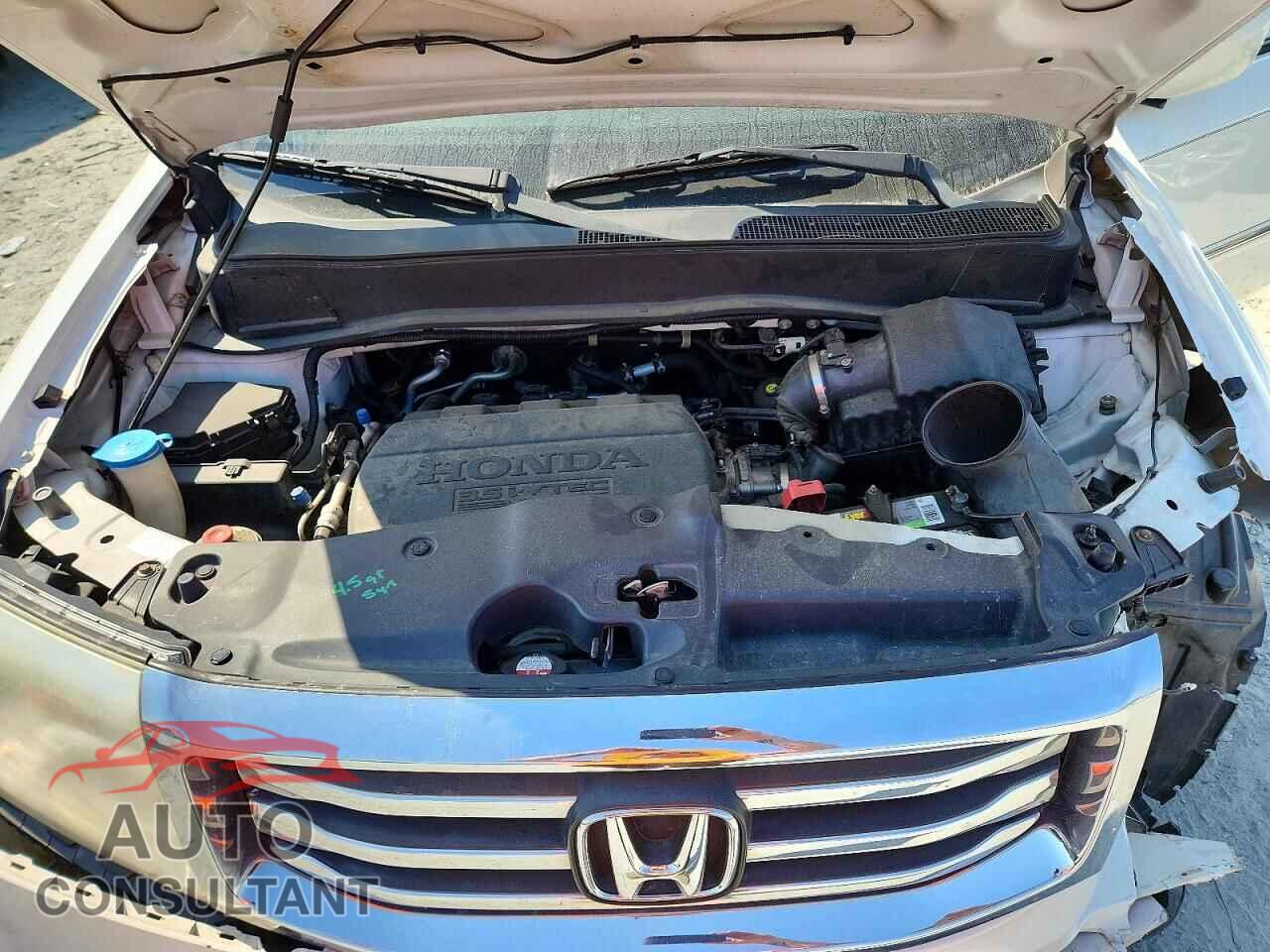 HONDA PILOT 2013 - 5FNYF4H92DB004263