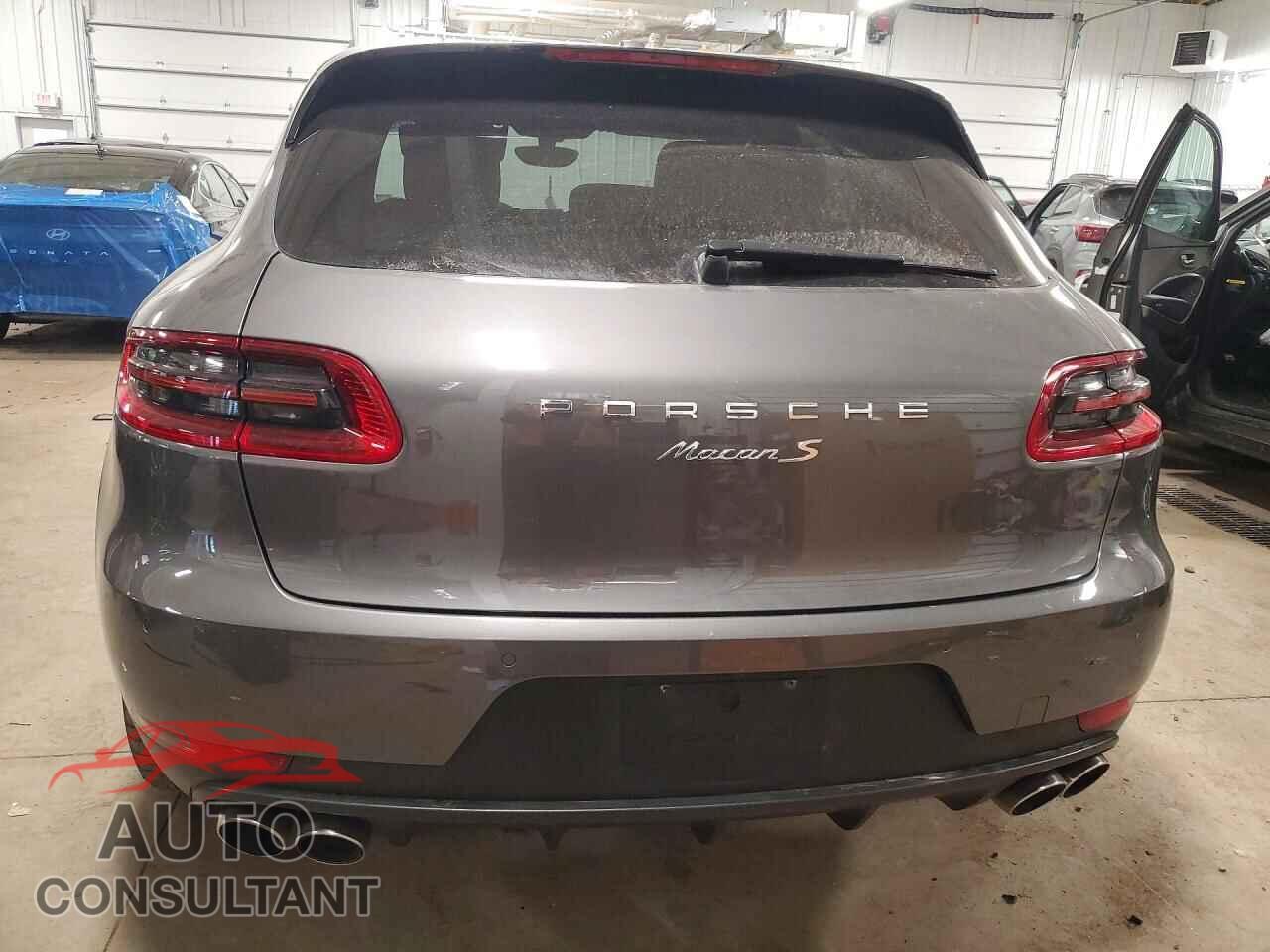 PORSCHE MACAN 2015 - WP1AB2A53FLB66135