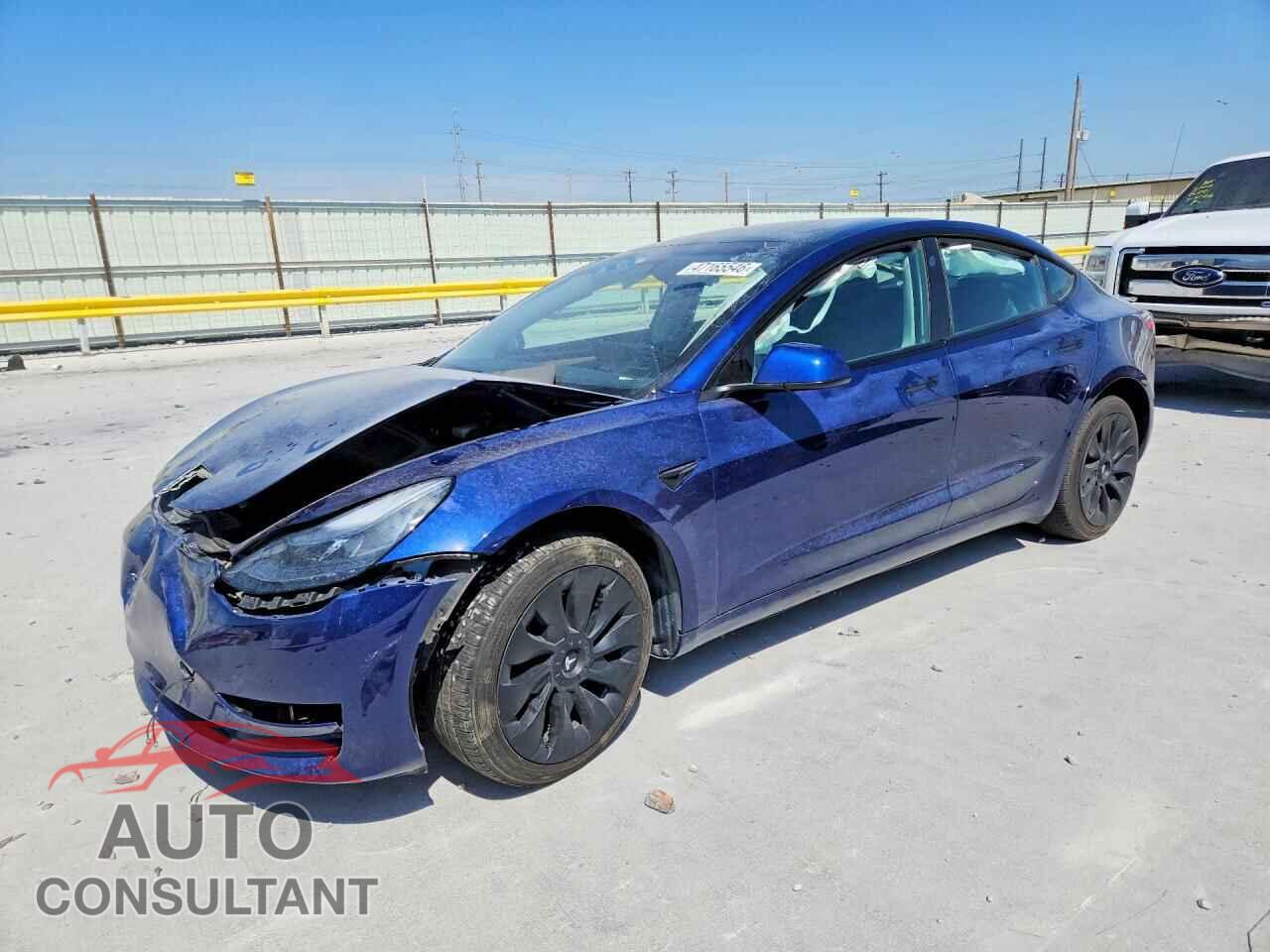 TESLA MODEL 3 2023 - 5YJ3E1EA5PF654655