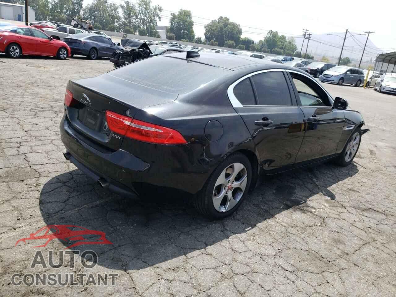 JAGUAR XE 2017 - SAJAR4BG9HA964387