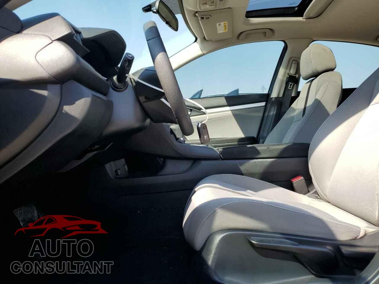 HONDA CIVIC 2018 - 2HGFC2F75JH582810