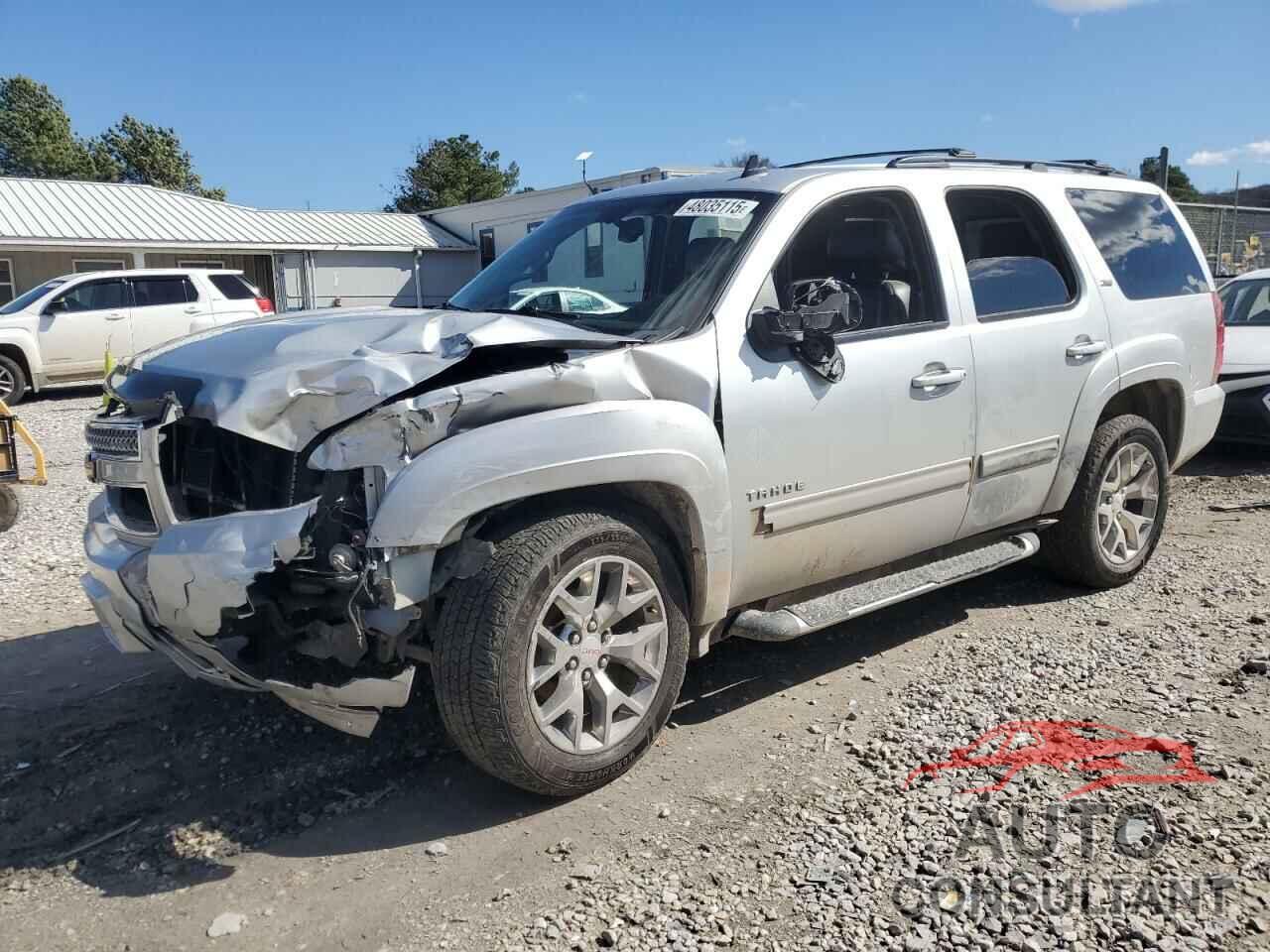 CHEVROLET TAHOE 2011 - 1GNSKBE00BR352153