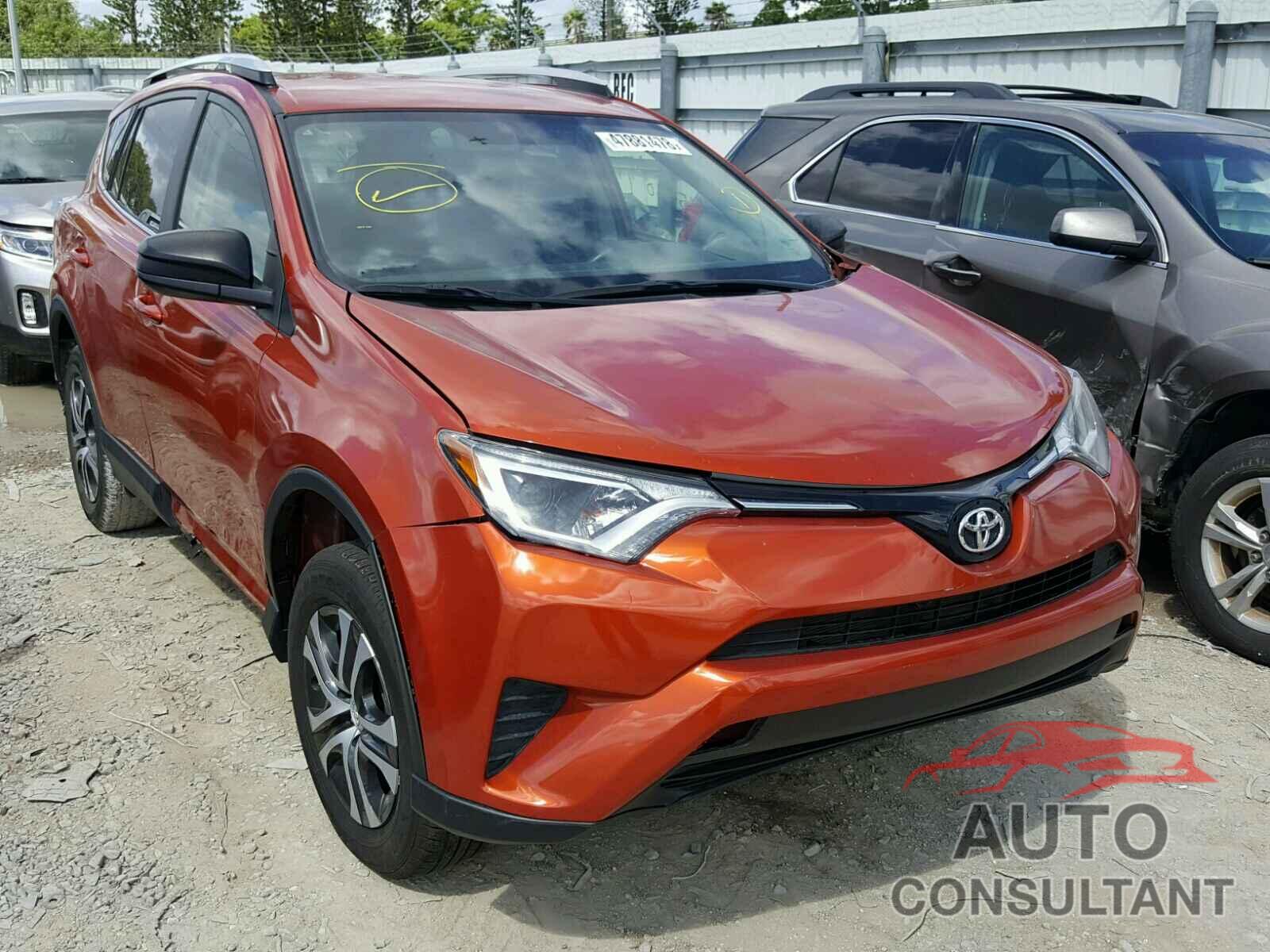 TOYOTA RAV4 LE 2016 - JTMZFREVXGJ096318