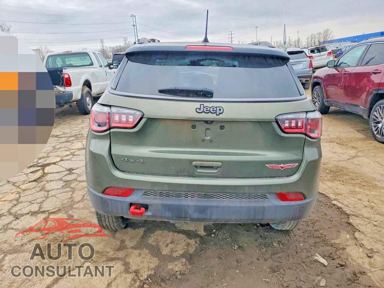 JEEP COMPASS 2018 - 3C4NJDDB5JT185057