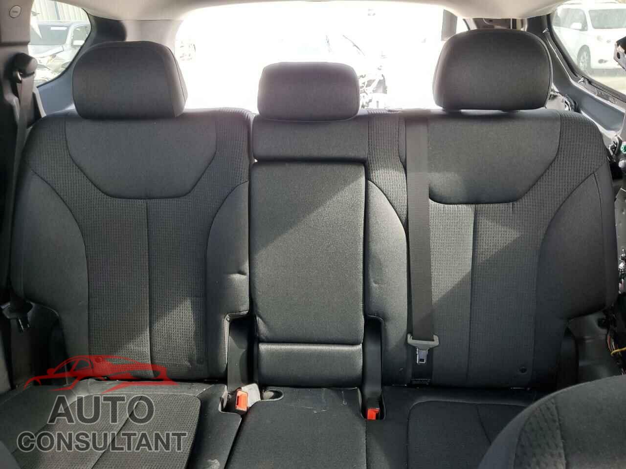 HYUNDAI SANTA FE 2023 - 5NMS14AJ3PH499794