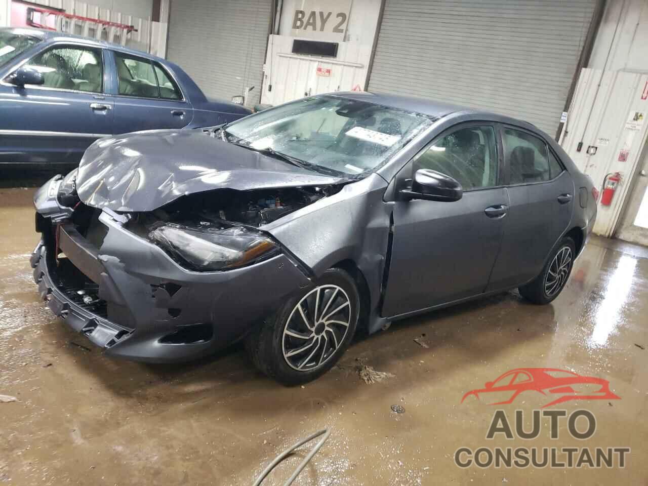 TOYOTA COROLLA 2018 - 2T1BURHE8JC111372