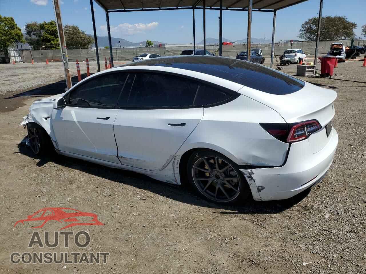 TESLA MODEL 3 2022 - 5YJ3E1EA4NF331968