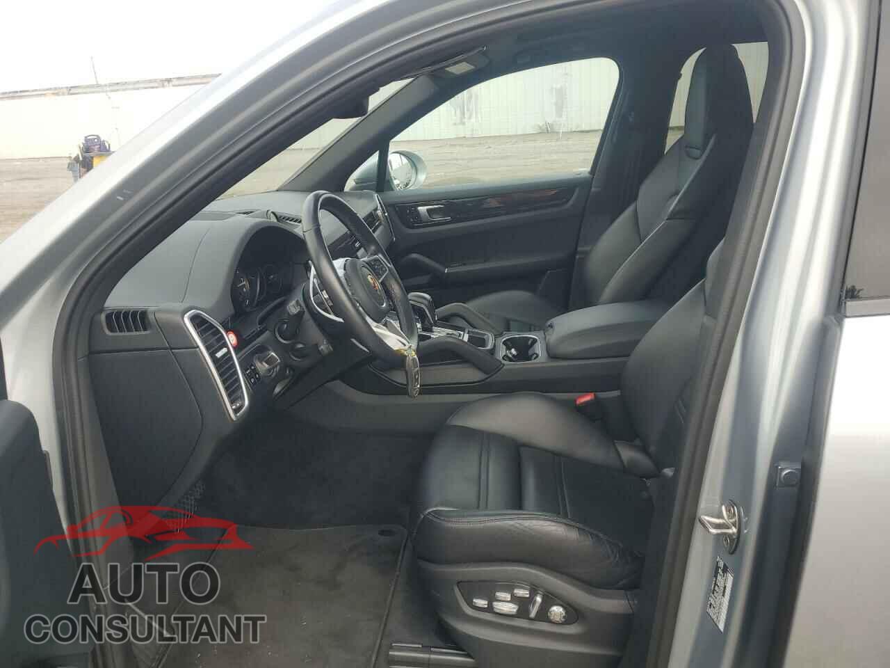 PORSCHE CAYENNE 2020 - WP1AE2AY0LDA22565