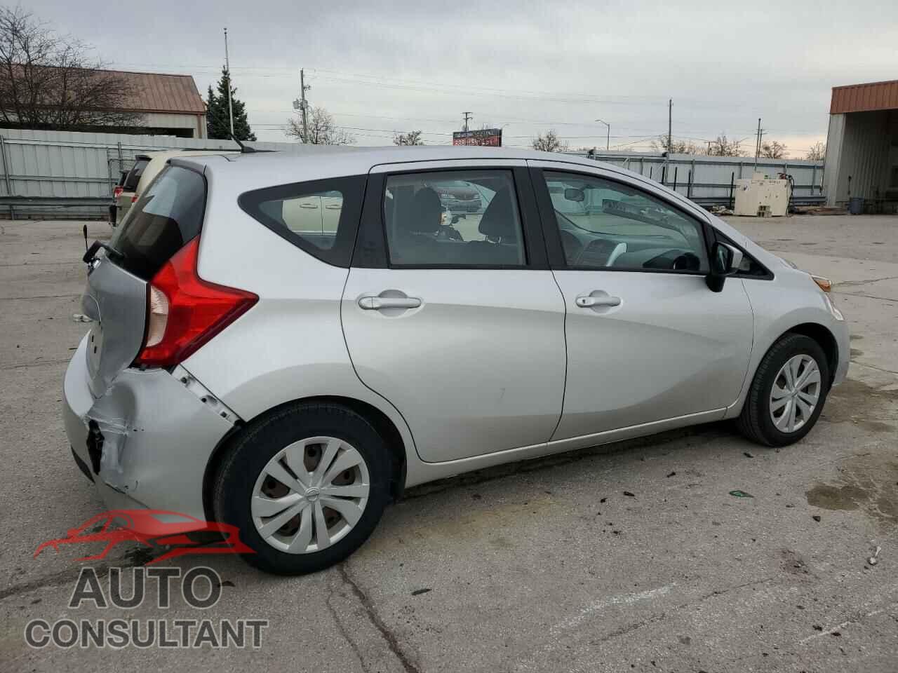 NISSAN VERSA 2017 - 3N1CE2CP8HL375705