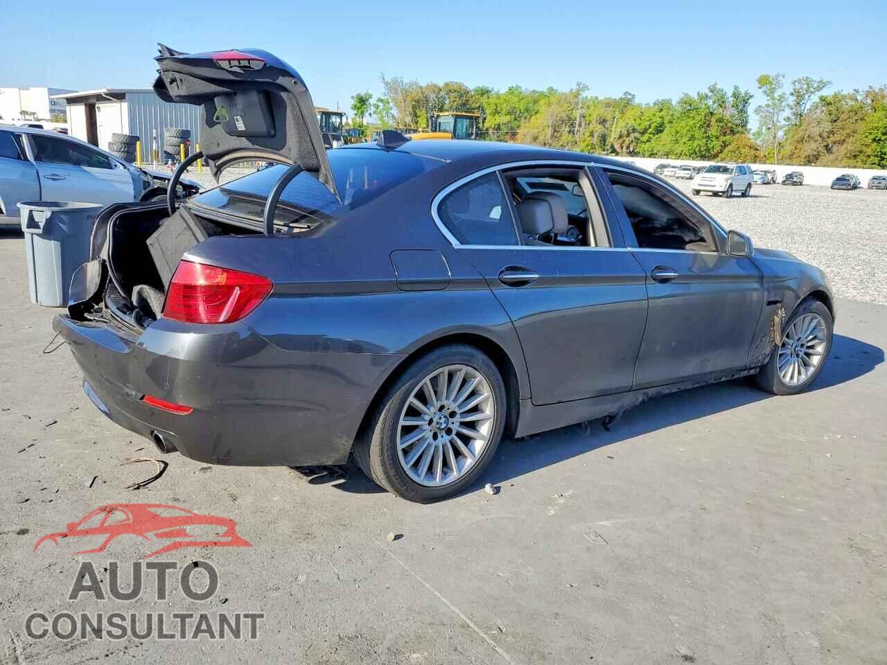 BMW 5 SERIES 2011 - WBAFR7C50BC604792