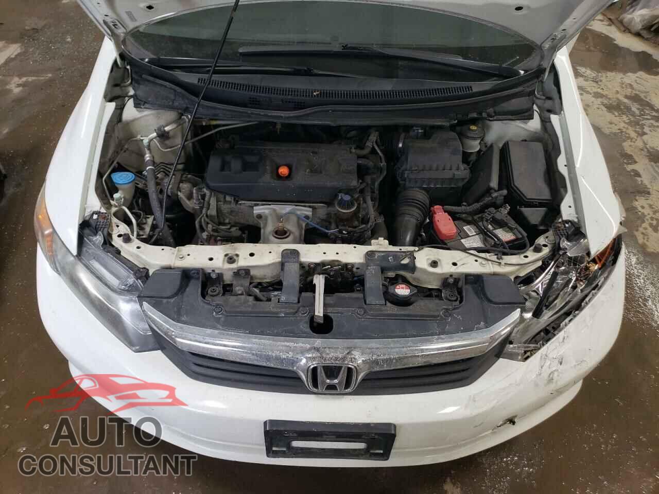 HONDA CIVIC 2012 - 2HGFB2F66CH528400
