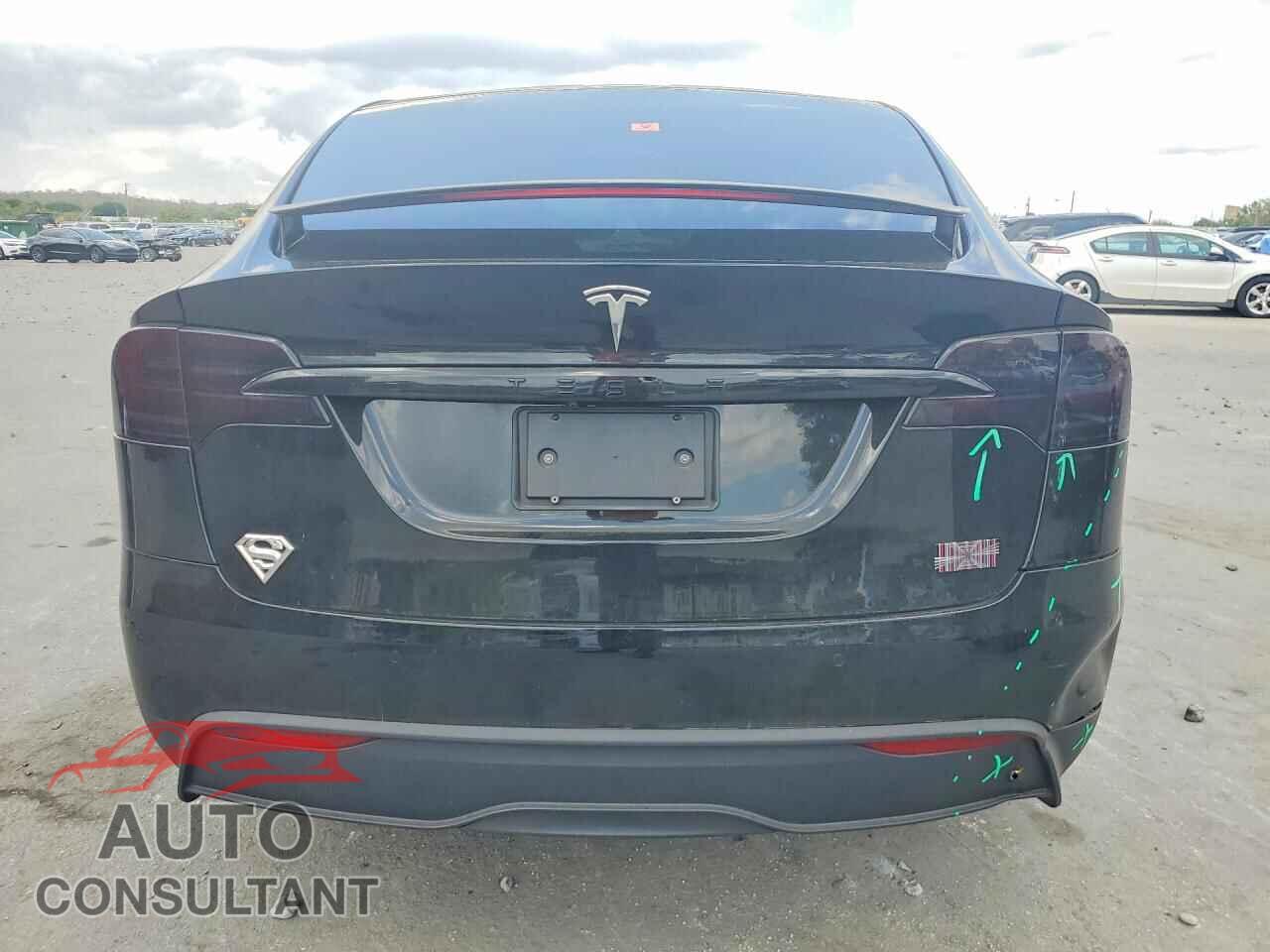 TESLA MODEL X 2023 - 7SAXCBE62PF376129