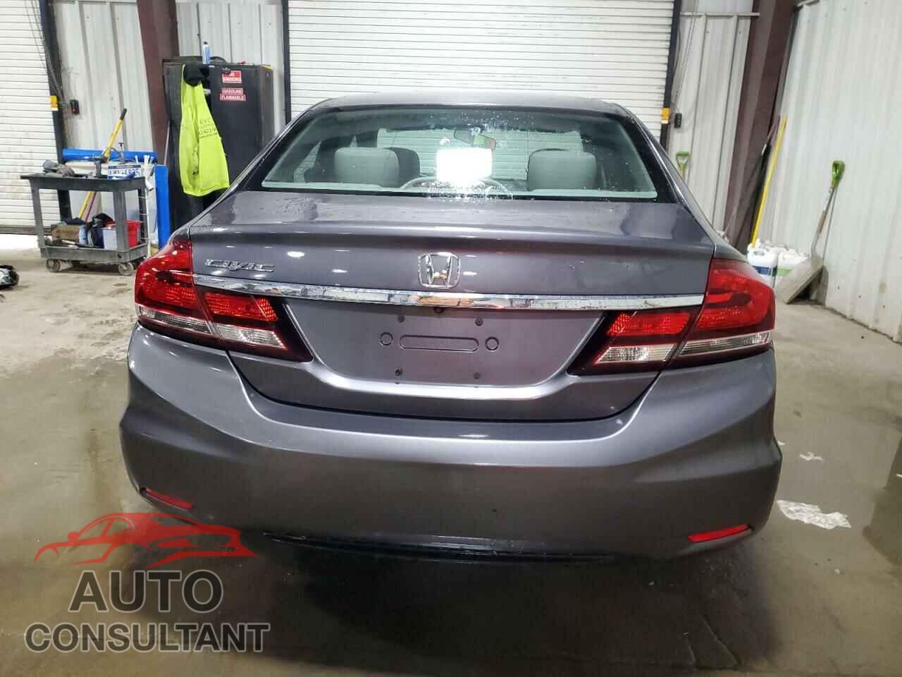 HONDA CIVIC 2015 - 19XFB2F5XFE289634