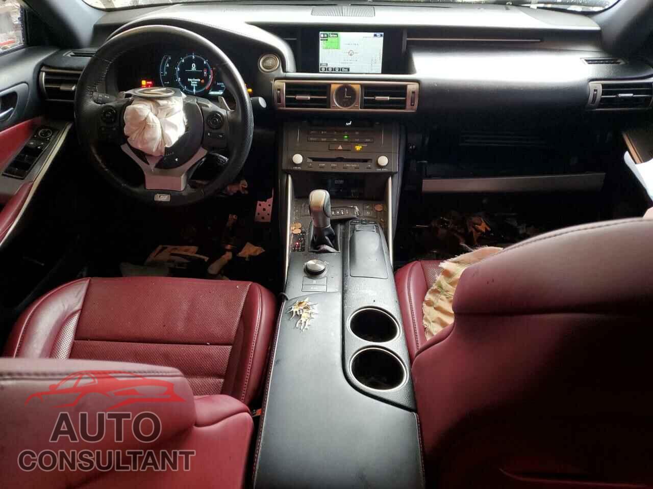 LEXUS IS 2015 - JTHBE1D26F5020159