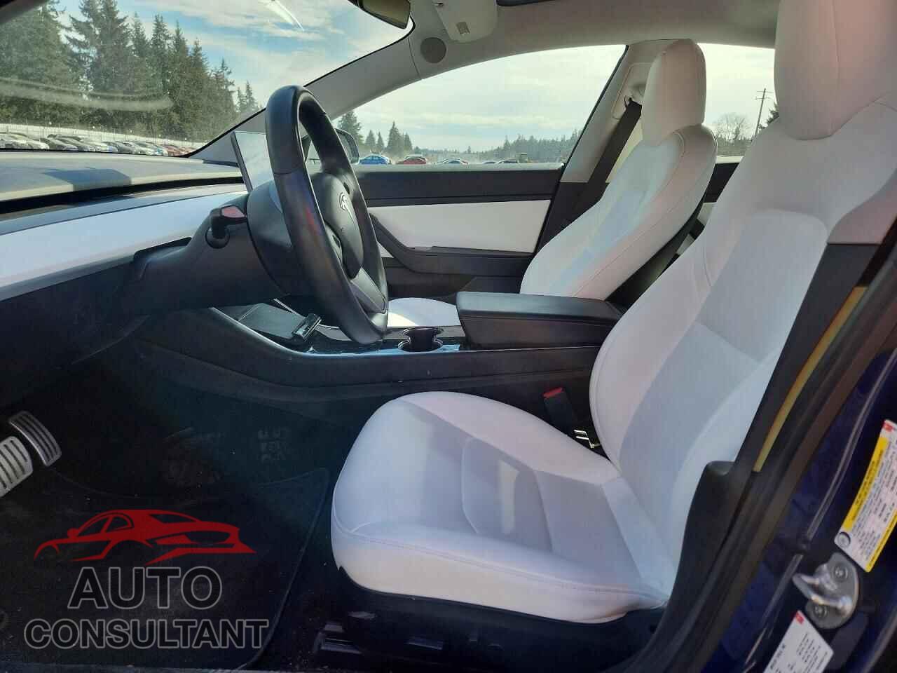 TESLA MODEL 3 2018 - 5YJ3E1EB2JF082329