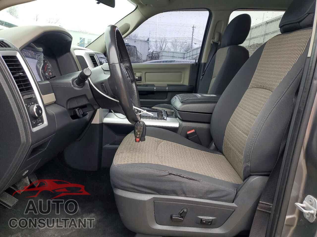 DODGE RAM 1500 2012 - 1C6RD7LT1CS320485